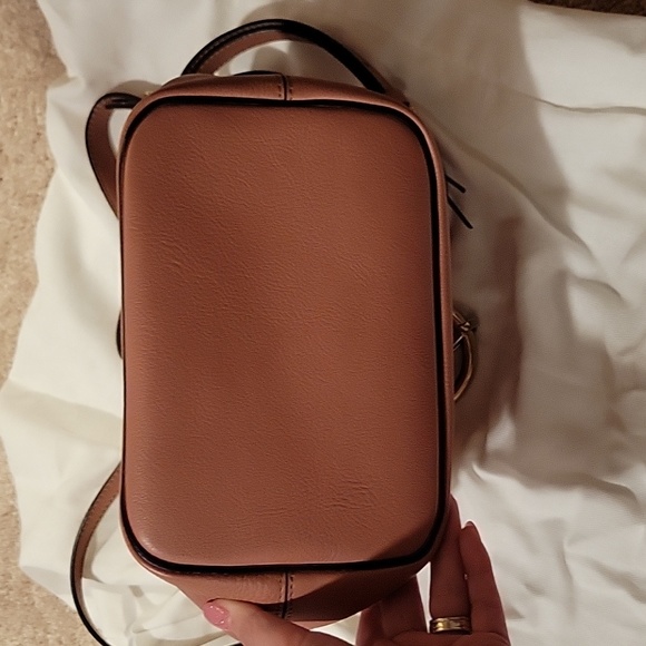 Chloé Medium Faye Backpack - Picture 6 of 6